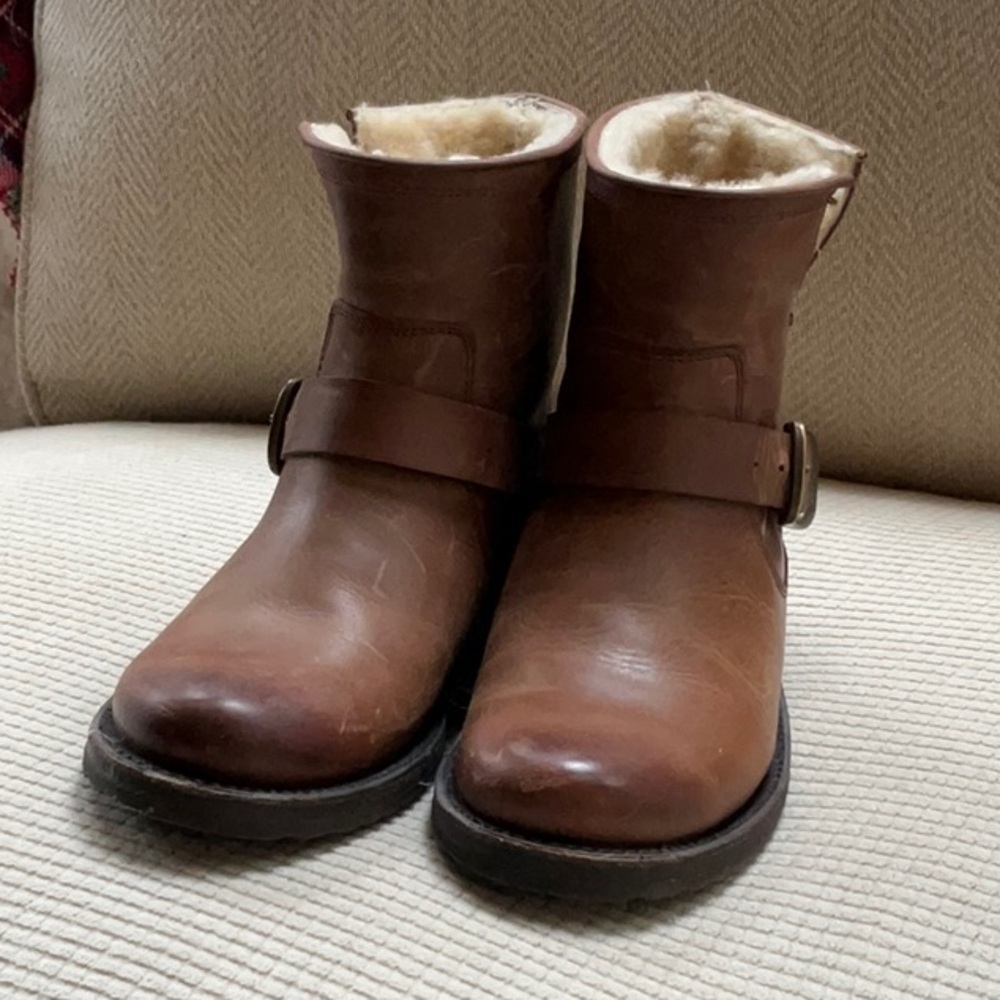 Frye Veronica Leather Boot - Picture 5 of 5